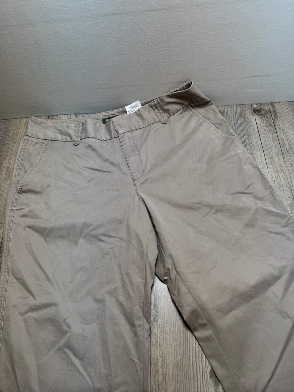 Eddie Bauer Women's Mercer Fit Khaki Pants Sz 14 Beige 100% Cotton Straight Leg